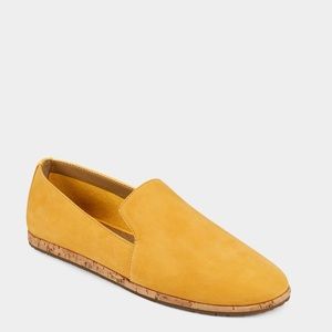 Aerosoles Hempstead Dark Yellow Nubuck NWT